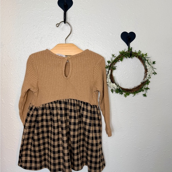 Zara Baby Girl Ribbed Knit & Plaid Dress Size 12–18 Months Excellent Condition - Picture 2 of 3